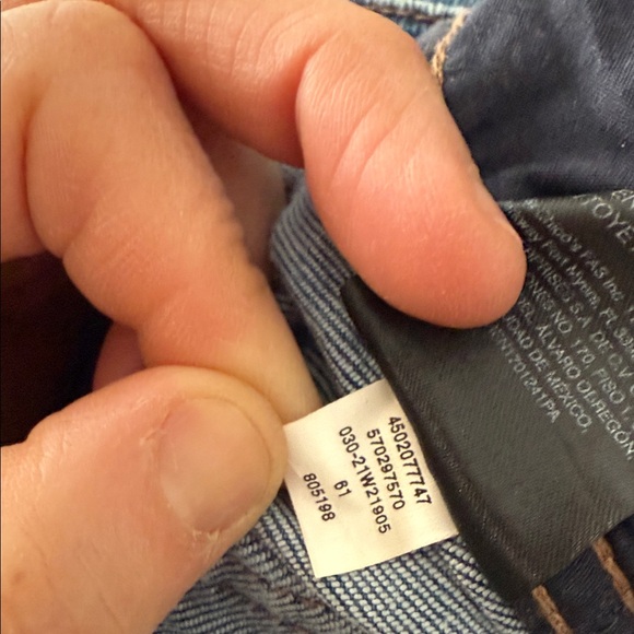 WHBM every day soft skinny flare, high-rise size 2 regular length. - Picture 5 of 6